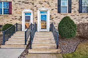 5034 Yuma Ln N, Plymouth, MN 55446 - Photo 2