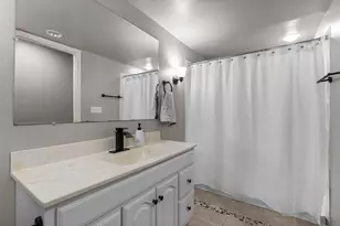 291 Appleblossom Ln E, Shakopee, MN 55379 - Photo 34