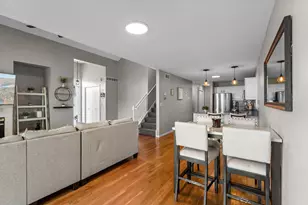 291 Appleblossom Ln E, Shakopee, MN 55379 - Photo 4