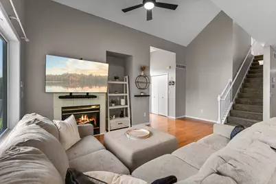 291 Appleblossom Lane E, Shakopee, MN 55379 - Photo 8