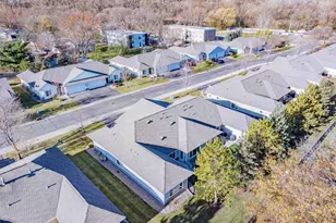 1427 Ravoux Ln, Chaska, MN 55318 - Photo 54