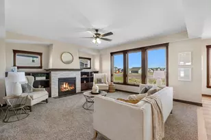 16123 Europa Ave N, Hugo, MN 55038 - Photo 4