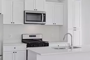 628 Franklin St, Roberts, WI 54023 - Photo 6