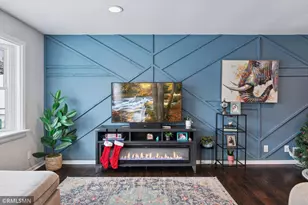 13720 James Ave S, Burnsville, MN 55337 - Photo 6