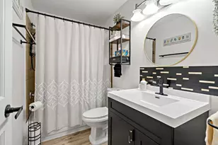 3155 Coachman Rd, Eagan, MN 55121 - Photo 24