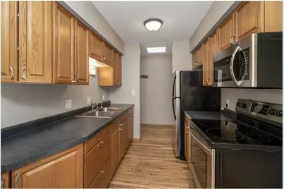 7414 W 22nd Street #315, Saint Louis Park, MN 55426 - Photo 4