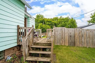 328 S 57th Avenue W, Duluth, MN 55807 - Photo 16