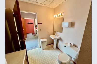 105 E Lincoln Avenue, Fergus Falls, MN 56537 - Photo 20