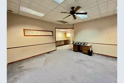 105 E Lincoln Avenue, Fergus Falls, MN 56537 - Photo 14