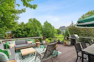 541 Lake Ridge Dr, Shoreview, MN 55126 - Photo 18