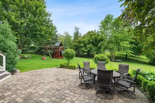 541 Lake Ridge Dr, Shoreview, MN 55126 - Photo 16