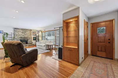 16600 Canterbury Drive, Minnetonka, MN 55345 - Photo 2