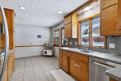 16600 Canterbury Drive, Minnetonka, MN 55345 - Photo 14