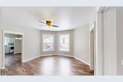 104 W 5th Street, Cochrane, WI 54622 - Photo 6