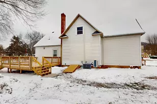 104 W 5th St, Cochrane, WI 54622 - Photo 38