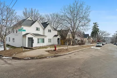 485 Belvidere Street E, Saint Paul, MN 55107 - Photo 2