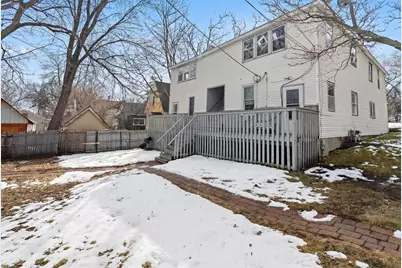 485 Belvidere Street E, Saint Paul, MN 55107 - Photo 6