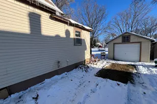 1018 1st St SE, Wadena, MN 56482 - Photo 2