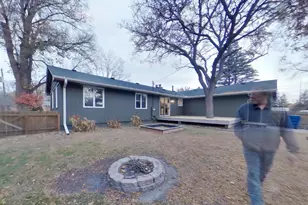 820 Shenandoah Ln N, Plymouth, MN 55447 - Photo 22