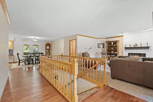 11635 177th St W, Lakeville, MN 55044 - Photo 2