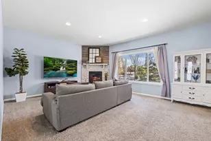 9635 Dunes Ln, Cottage Grove, MN 55016 - Photo 8