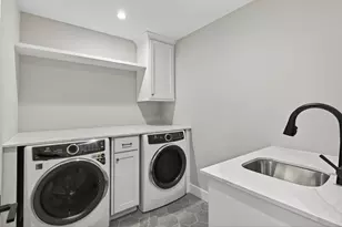 5319 Glenwood Ave, Golden Valley, MN 55422 - Photo 48