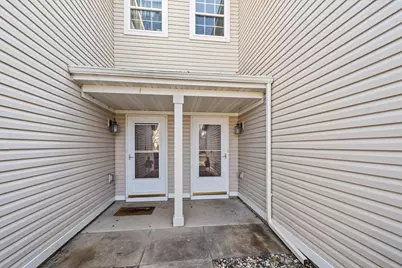 668 Cobblestone Way, Shakopee, MN 55379 - Photo 2