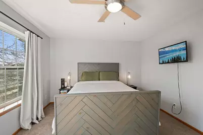 668 Cobblestone Way, Shakopee, MN 55379 - Photo 26