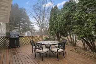 8316 Hampshire Ave N, Brooklyn Park, MN 55445 - Photo 6