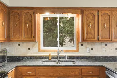 8316 Hampshire Avenue N, Brooklyn Park, MN 55445 - Photo 10