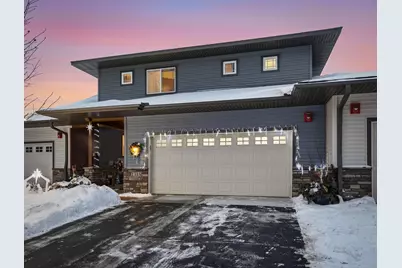 1315 Lylewood Parkway, Carver, MN 55315 - Photo 2