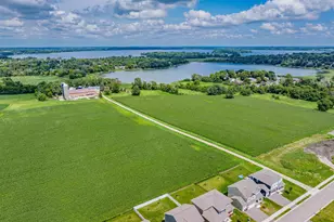 830 Foxglove Ter, Waconia, MN 55387 - Photo 2