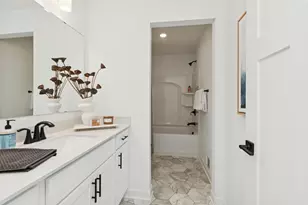 4913 Noble Dr NW, Rochester, MN 55901 - Photo 36