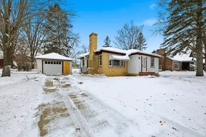 809 7th Street NE, Staples, MN 56479 - Photo 1