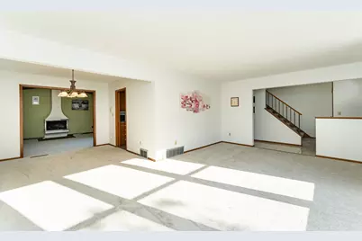 825 Elton Hills Drive NW, Rochester, MN 55901 - Photo 6