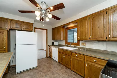 825 Elton Hills Drive NW, Rochester, MN 55901 - Photo 12