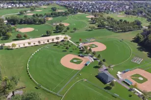 20685 Holiday Ave, Lakeville, MN 55044 - Photo 32