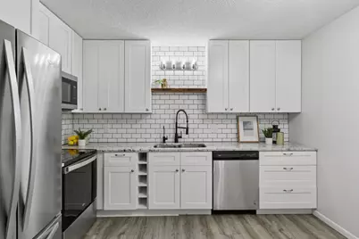 14067 81st Avenue N, Maple Grove, MN 55311 - Photo 4