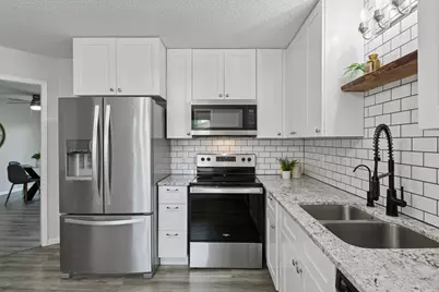 14067 81st Avenue N, Maple Grove, MN 55311 - Photo 16