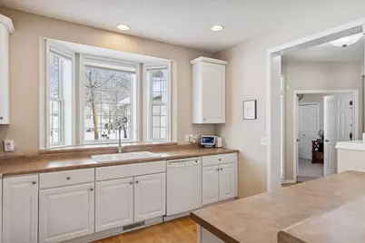 820 Woodduck Drive, Woodbury, MN 55125 - Photo 8