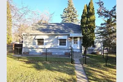 118 Getchell Avenue NE, Bagley, MN 56621 - Photo 2