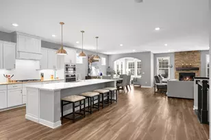 1965 Paisley Path, Chanhassen, MN 55317 - Photo 4