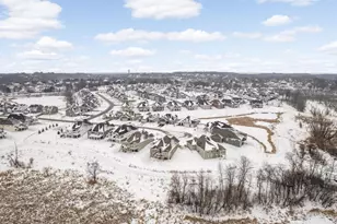 1965 Paisley Path, Chanhassen, MN 55317 - Photo 36