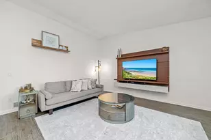 1569 Lancaster Ln, Eagan, MN 55122 - Photo 4