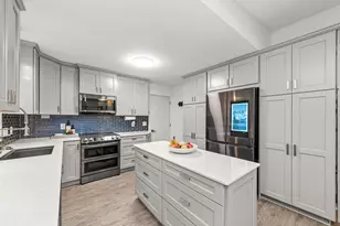 1569 Lancaster Ln, Eagan, MN 55122 - Photo 10