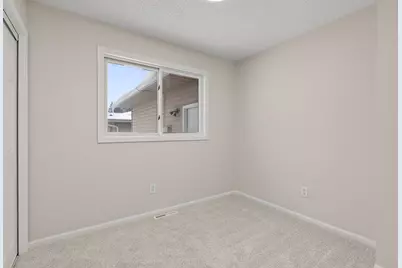 1018 Mulberry Street, Taylors Falls, MN 55084 - Photo 18