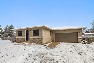 1018 Mulberry St, Taylors Falls, MN 55084 - Photo 48