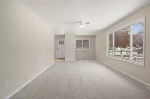 1018 Mulberry St, Taylors Falls, MN 55084 - Photo 4