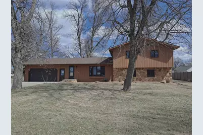 250 School Avenue, Brooten, MN 56316 - Photo 2