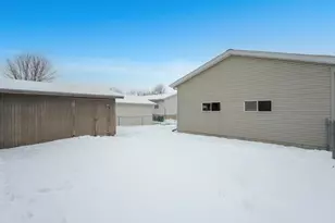4917 25th Ave NW, Rochester, MN 55901 - Photo 20